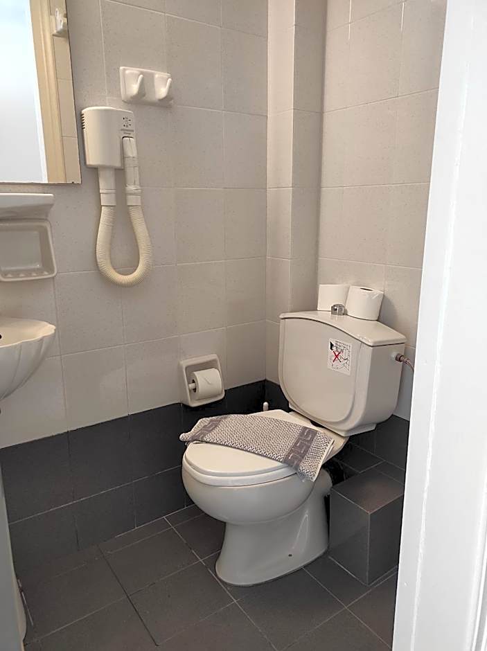 Filoxenia Beach Hotel