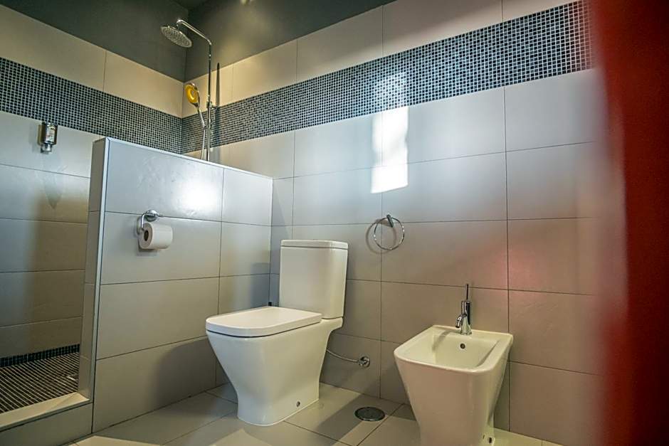 Gato Preto de Silves - Adults Only