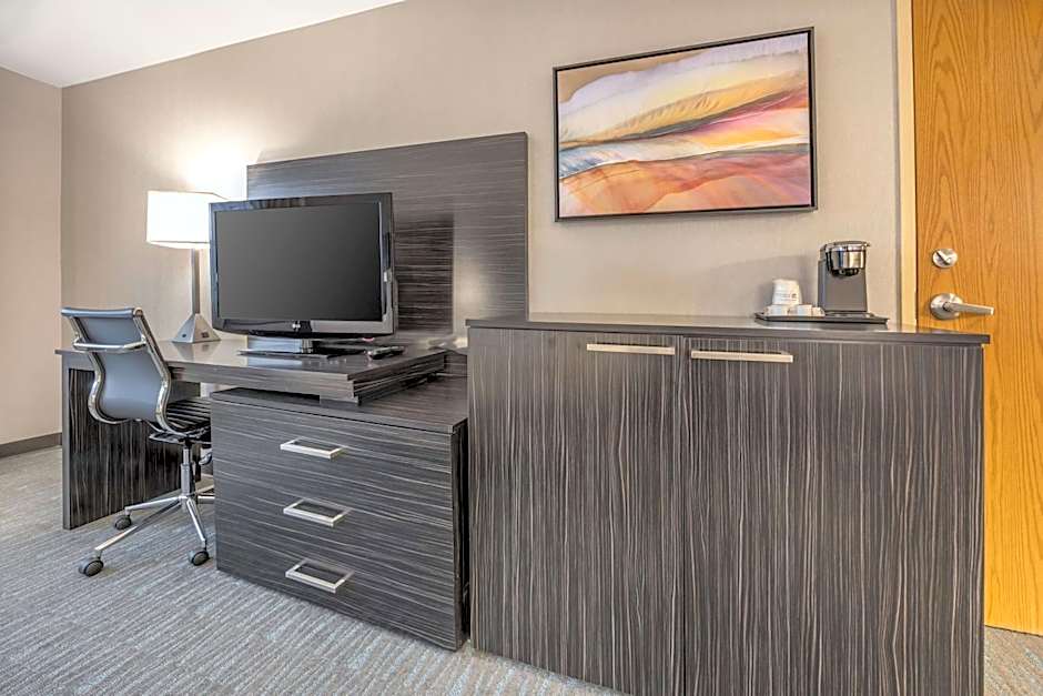 Best Western Plus North Las Vegas Inn & Suites