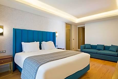 Double Room with Extra Bed