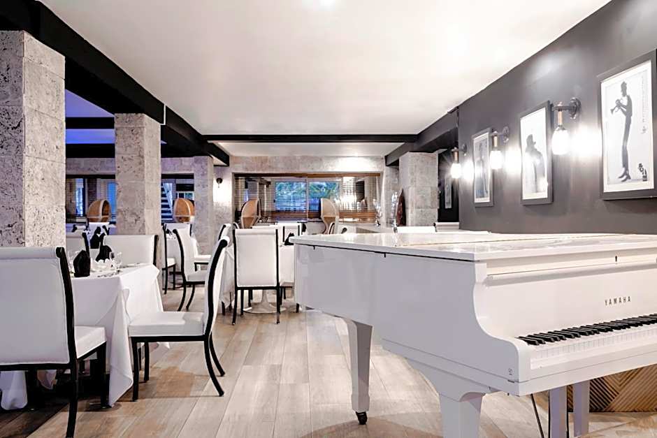 S Hotel Montego Bay - Luxury Boutique All-Inclusive Hotel