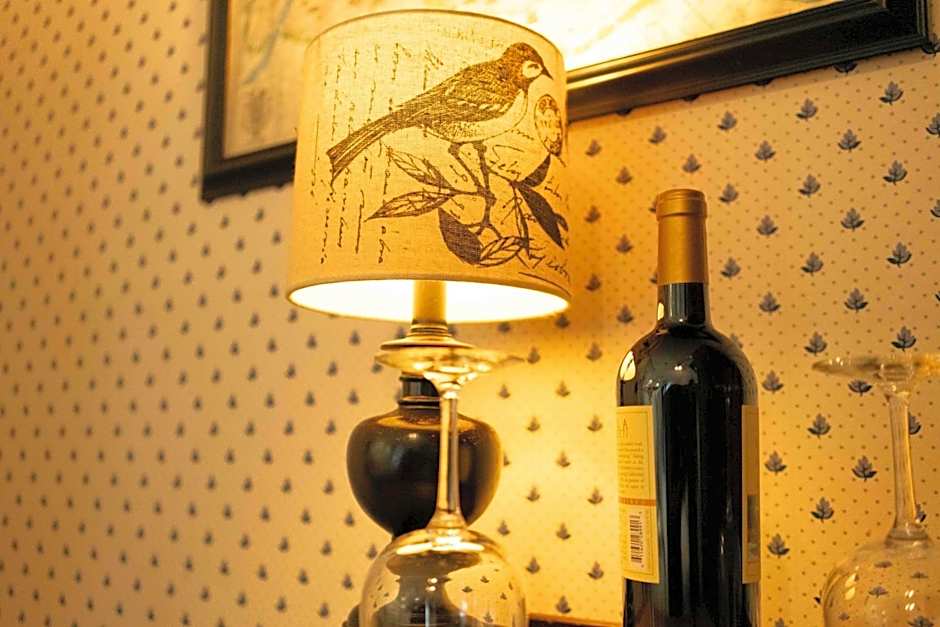Cabernet House, an Old World Inn