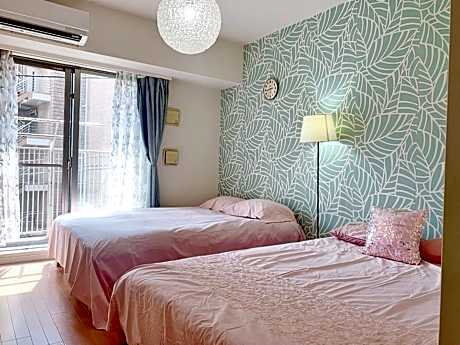 Ikebukuro Center! Ikebukuro 6min walk! 池袋中心地带! 池袋车站步行6分! 公寓干湿分离! 智能马桶! 高速无限制网路!Autolock302