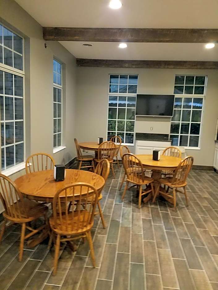 Meriwether Country Inn