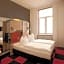 Hotel Cristall - Frankfurt City