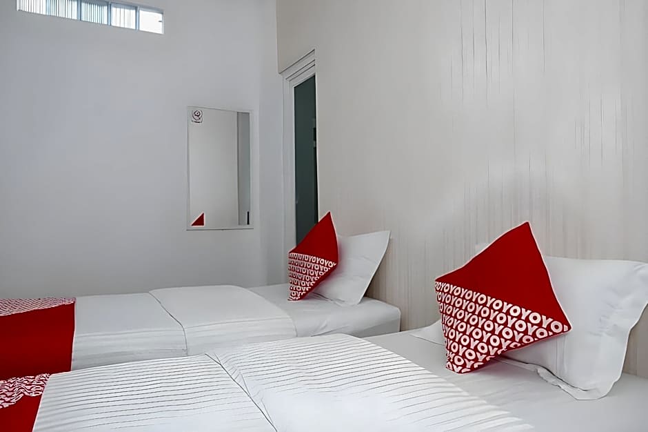 OYO 1454 111 Residence