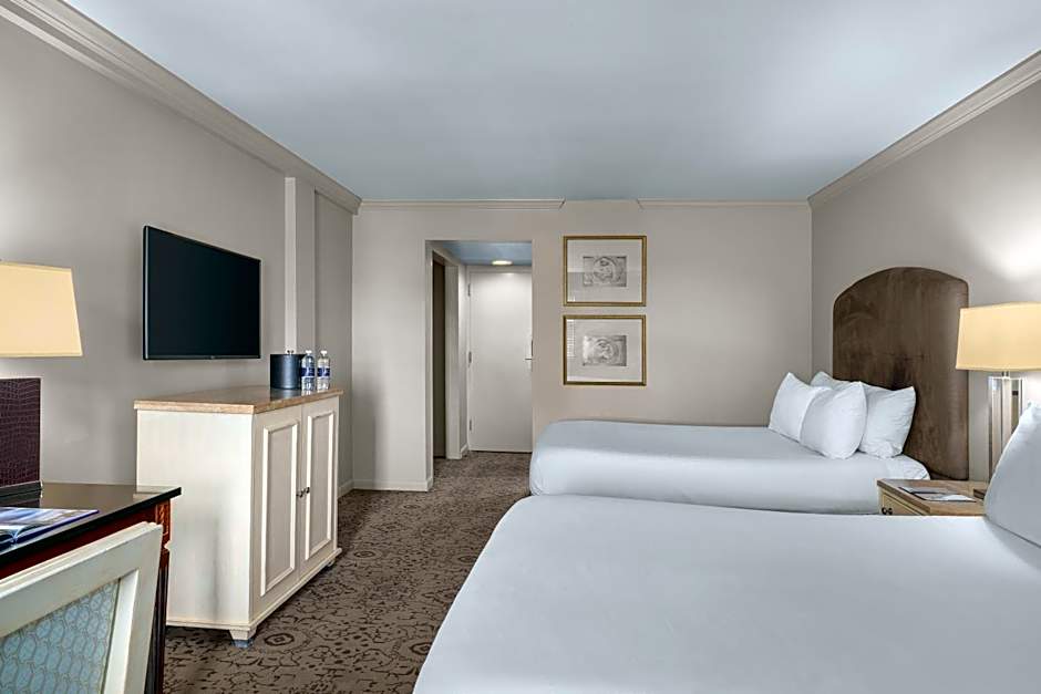 Dauphine Orleans Hotel