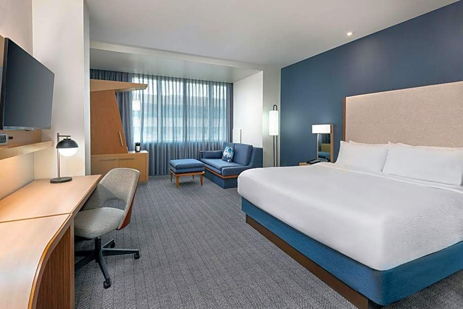 Courtyard by Marriott Buffalo Downtown/Canalside