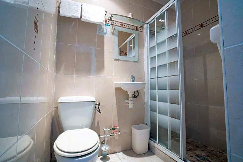 Hotel Edgar Quinet