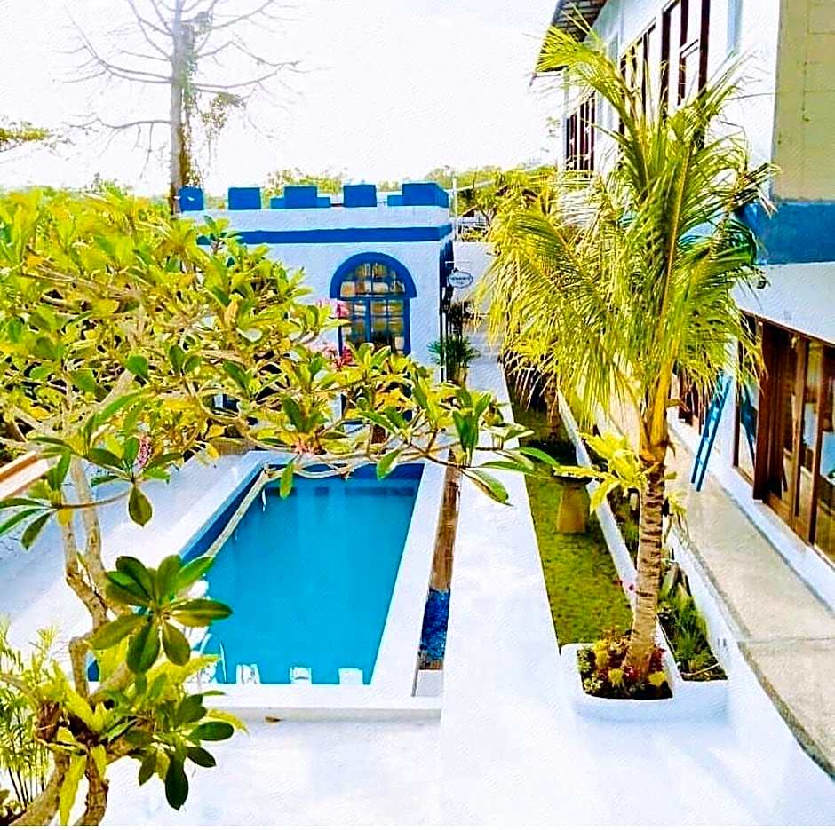 Bombora Surf Camp Hotel
