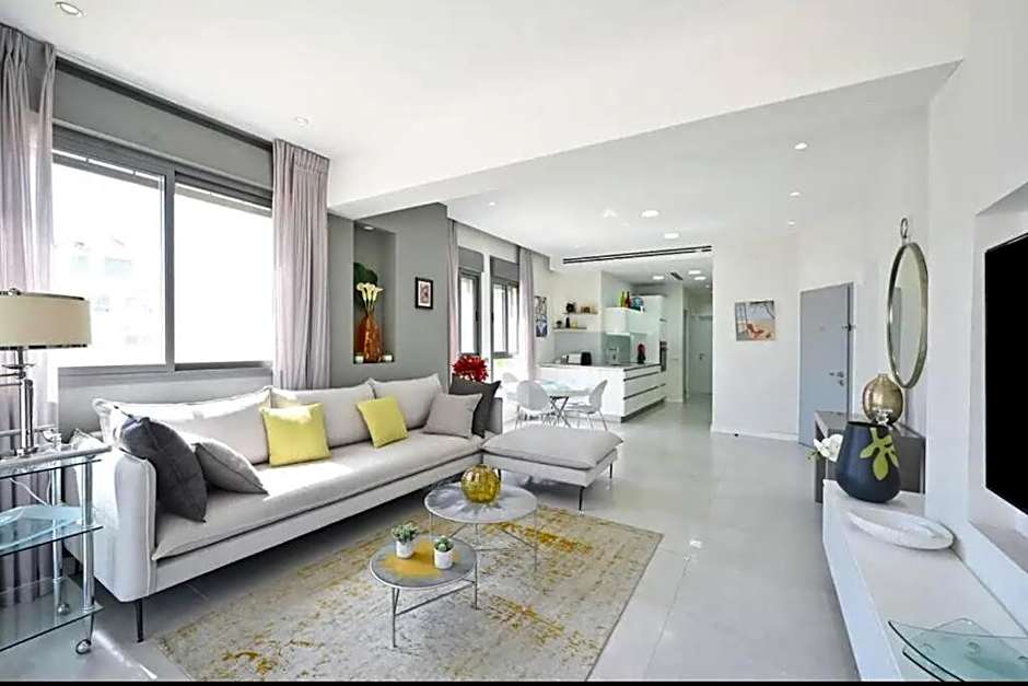 Seaside Apt Balcony&Parking !