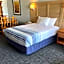 Days Inn & Suites by Wyndham Williamsburg IA North