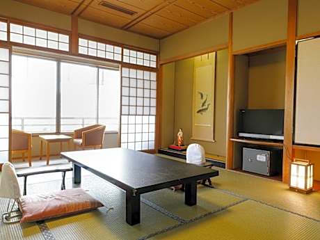 Japanese-Style Room