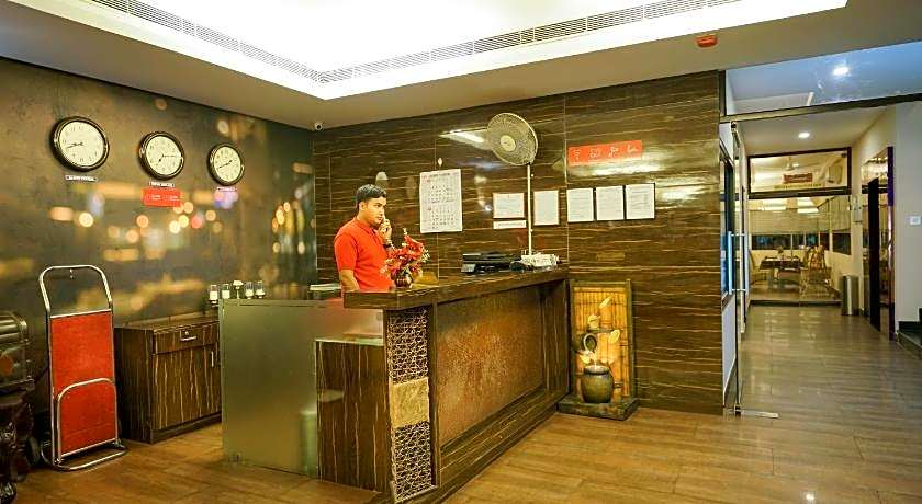 Super Townhouse Mookkannoor Tourist Home