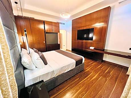 Deluxe Double or Twin Room with Sea View