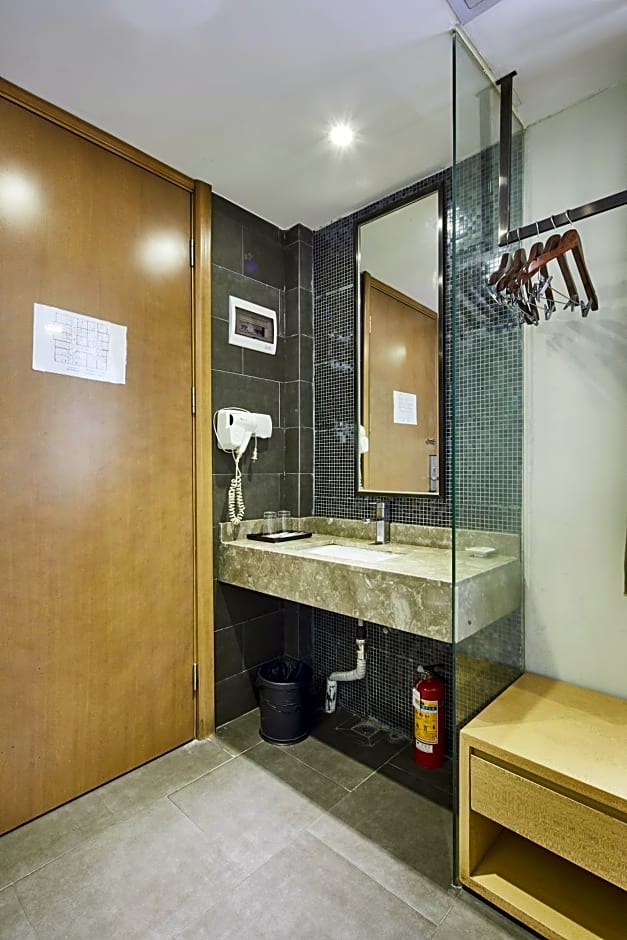 Insail Hotels Guangzhou XiMenKou Subway Station Branch