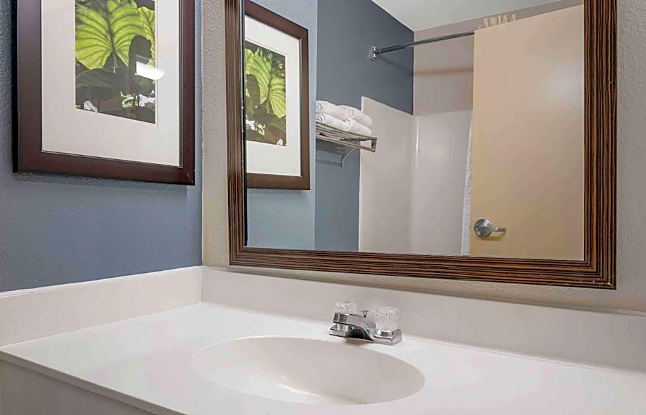 Extended Stay America Suites - Fort Wayne - South