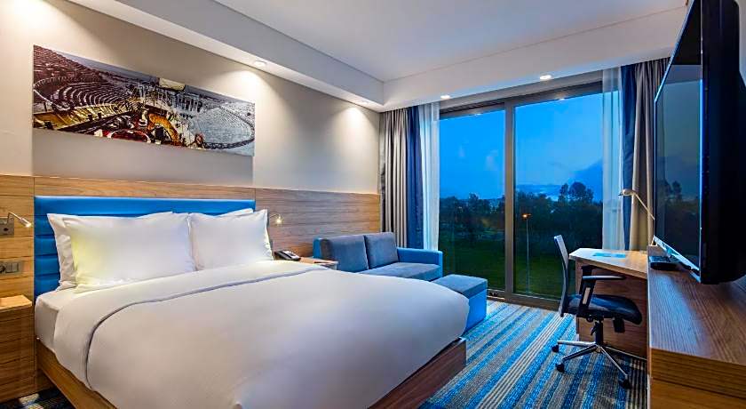 Hampton By Hilton Izmir Aliaga