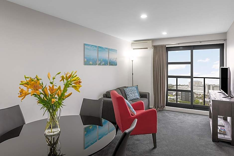 St Martins Waldorf Apartments