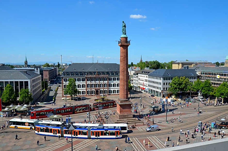 Holiday Inn Express Darmstadt By IHG