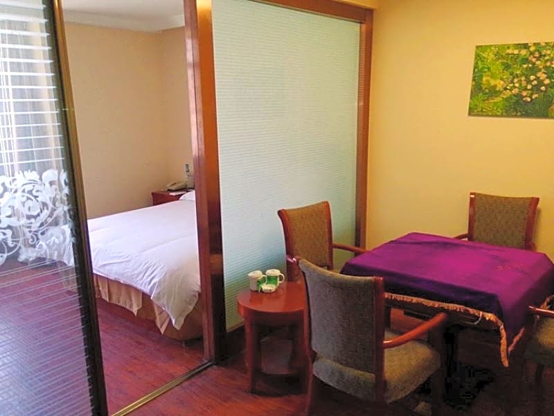 GreenTree Inn Kunshan High Speed Rail Station Hengshan Road Express Hotel