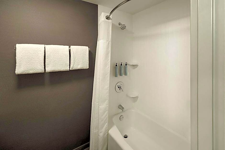 Courtyard by Marriott Dayton South