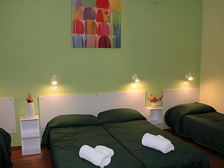 Freedom Traveller Hostel