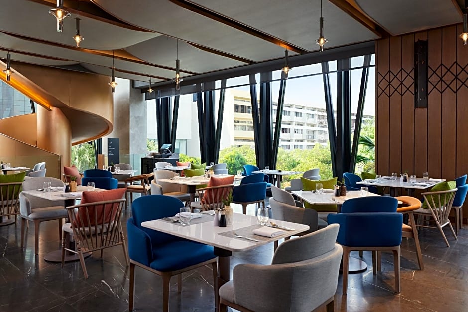 DusitD2 Samyan Bangkok