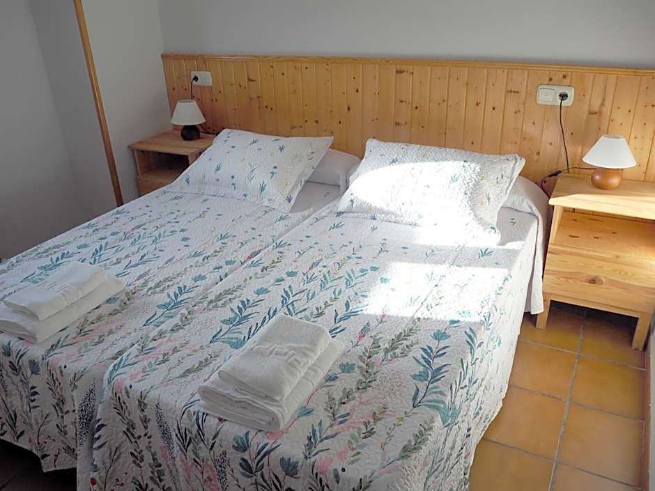Foto 1 van 6 van Economy 2 Beds