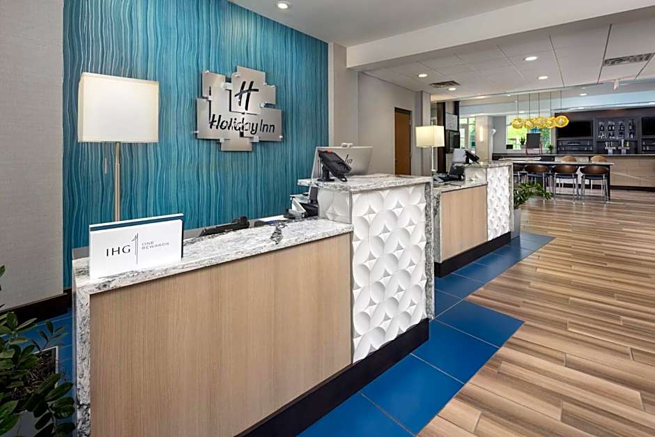 Holiday Inn & Suites Arden-Asheville Airport By IHG