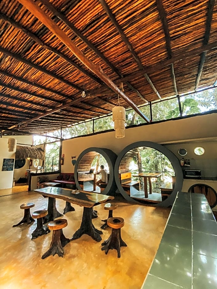 Hostal Mulut Tulum