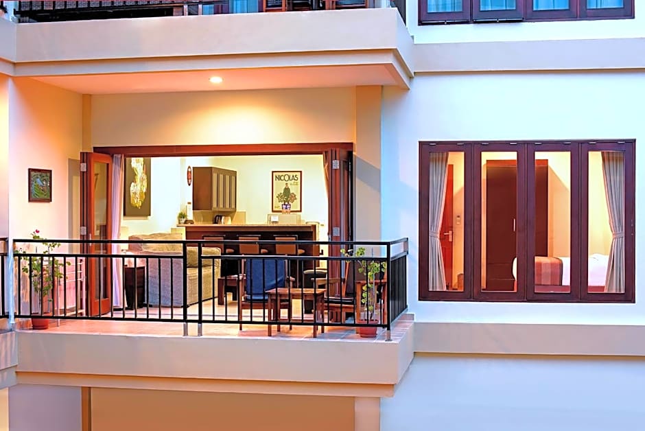 Kuta Town House Apartments