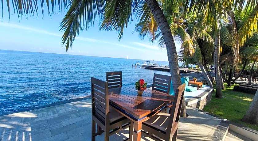 1000 Dream Bungalow & Restaurant
