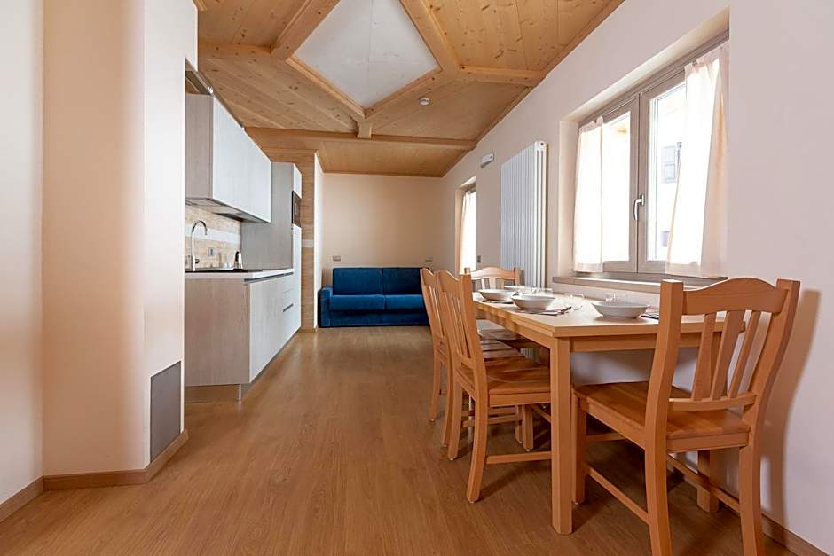Hotel Meublè Adler - Rooms & Mountain Apartments