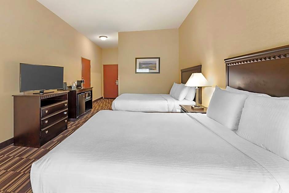 Best Western Plus Victor Inn & Suites
