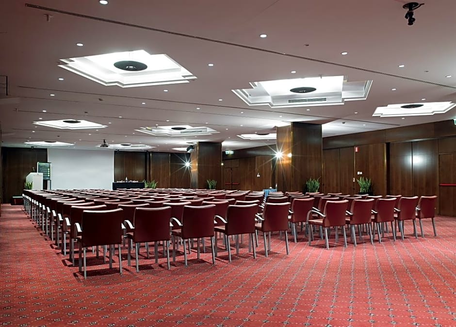 NH Roma Villa Carpegna