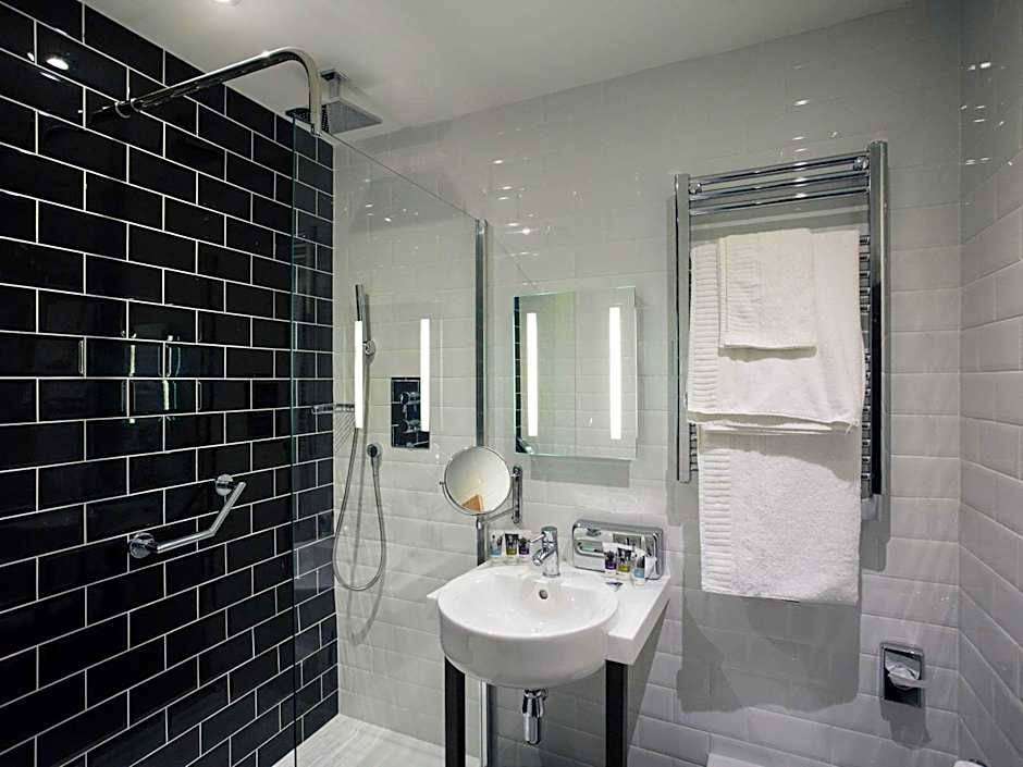 Mercure Danum Hotel Centre