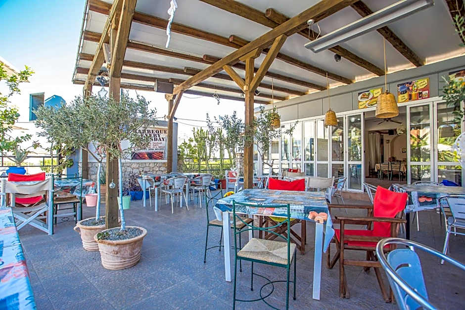 Vickys Studios Faliraki