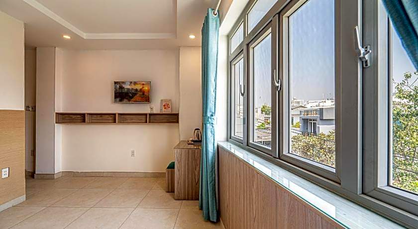 Cozrum - Love Hotel Trần Bình Trọng