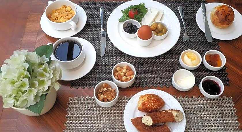 Warwick Ankara