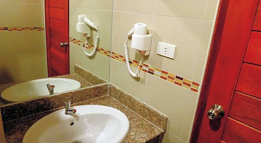 Phangan Pearl Villa Hotel