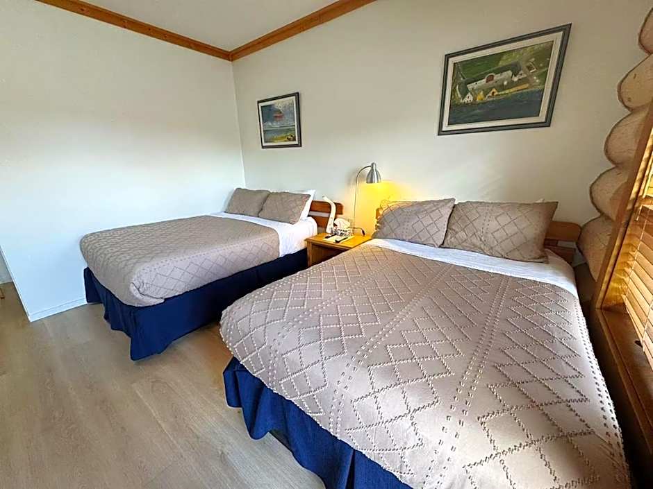 Bear's Claw Lodge