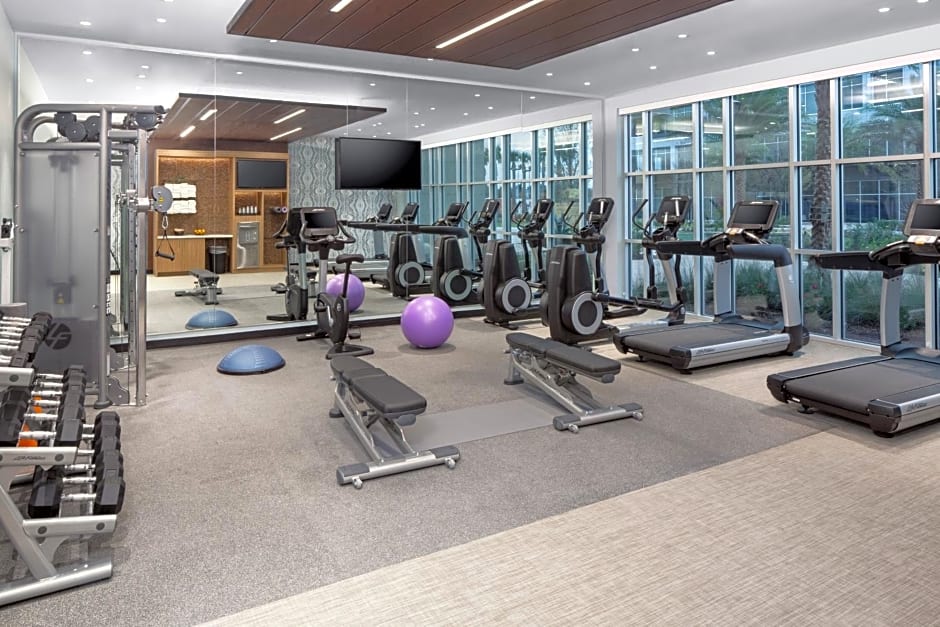Hotel Indigo Gainesville-Celebration Pointe, an IHG Hotel