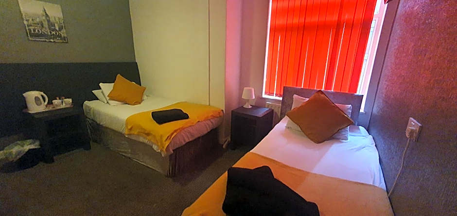 Las Palmas Hotel by the Sea