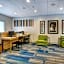 Holiday Inn Express Woodbridge By IHG