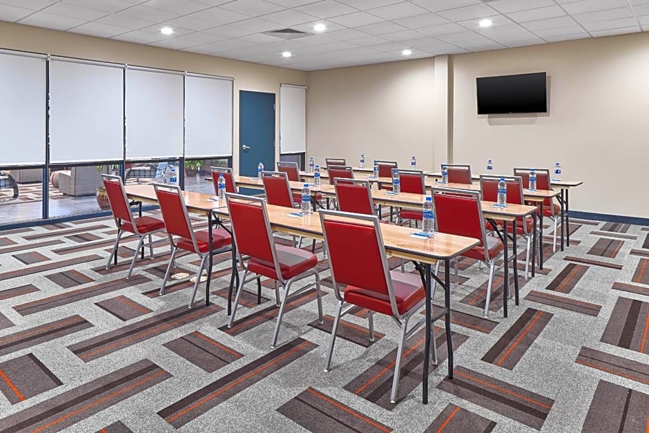 Four Points by Sheraton Oklahoma City Airport