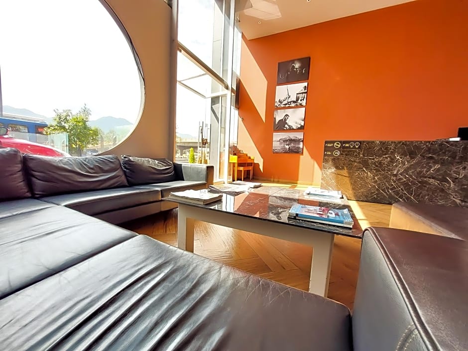 Hotel Arena Suites Movistar Arena