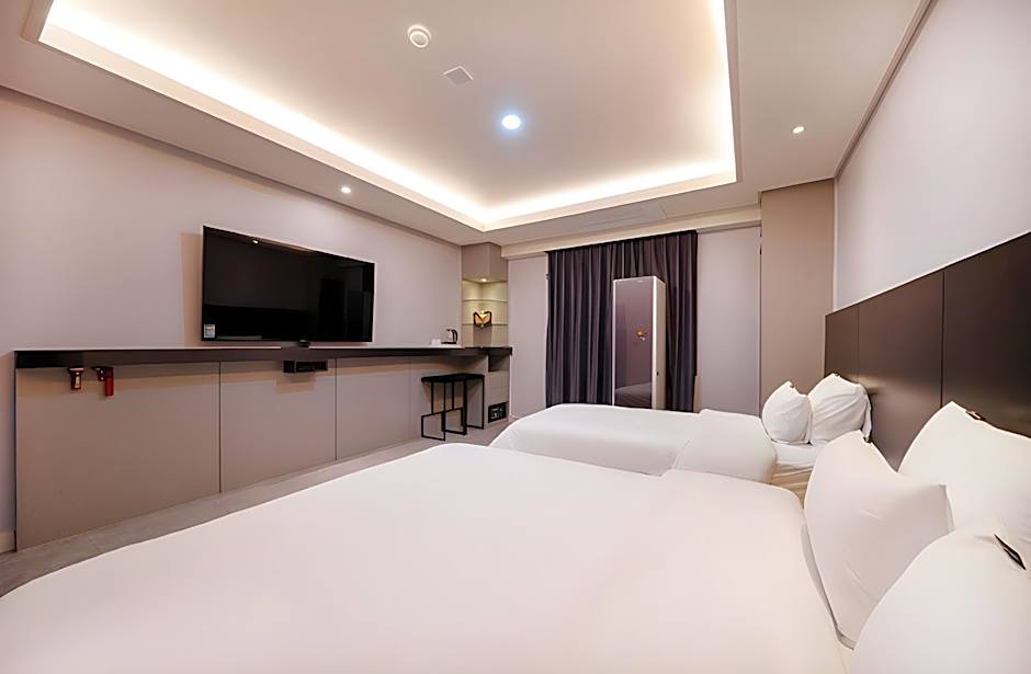 Brown dot hotel Gwangju Sangmu