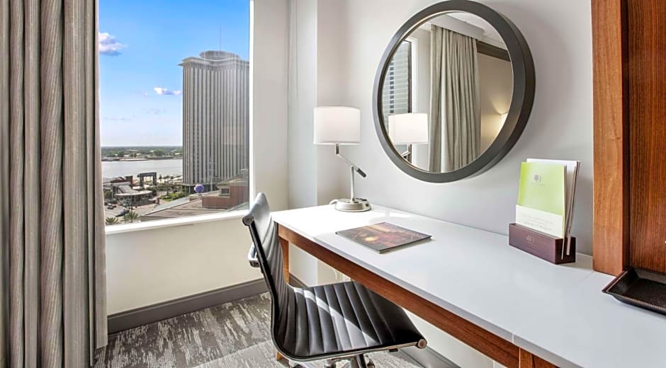 DoubleTree by Hilton New Orleans