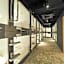 Leo Yu Capsule Hotel Funabashi